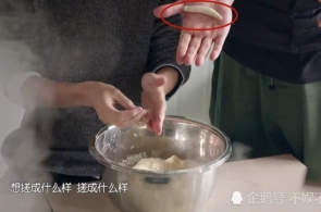 央视疾评：毗连把新时代党的修设新的伟大工程推向挺进